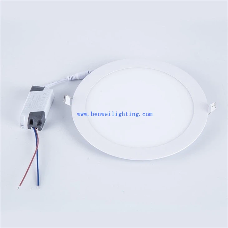 4 recessed pot lights