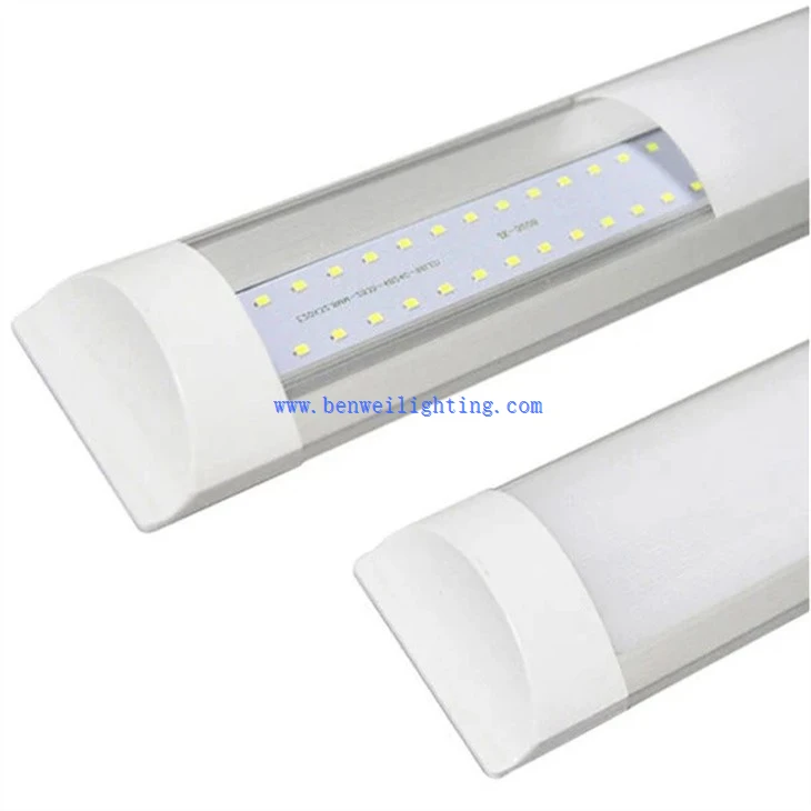 Hanging Linear Tube Light (2)