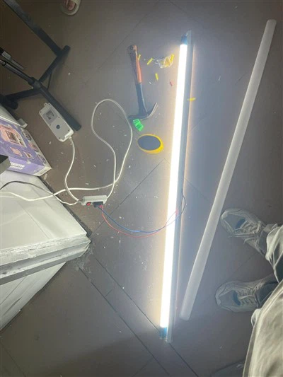 Reflektor od 150 W 1 Svjetlosna učinkovitost (LM/W)